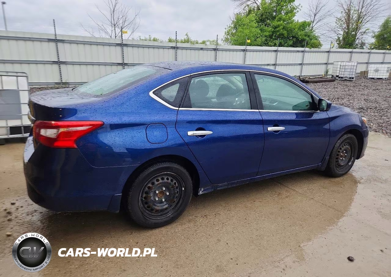 2018 Nissan Sentra S VIN:3N1AB7AP2JY320496 - 3