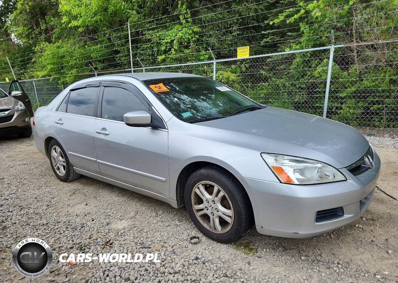 2007 Honda Accord Se VIN:JHMCM56307C013676 - 4