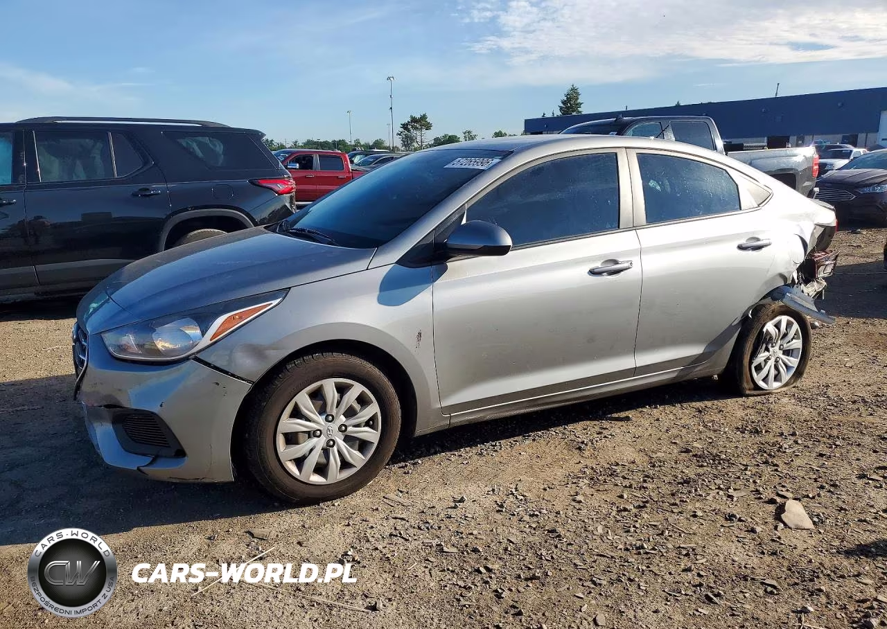 2021 Hyundai Accent VIN:3KPC24A65ME137174 - 1