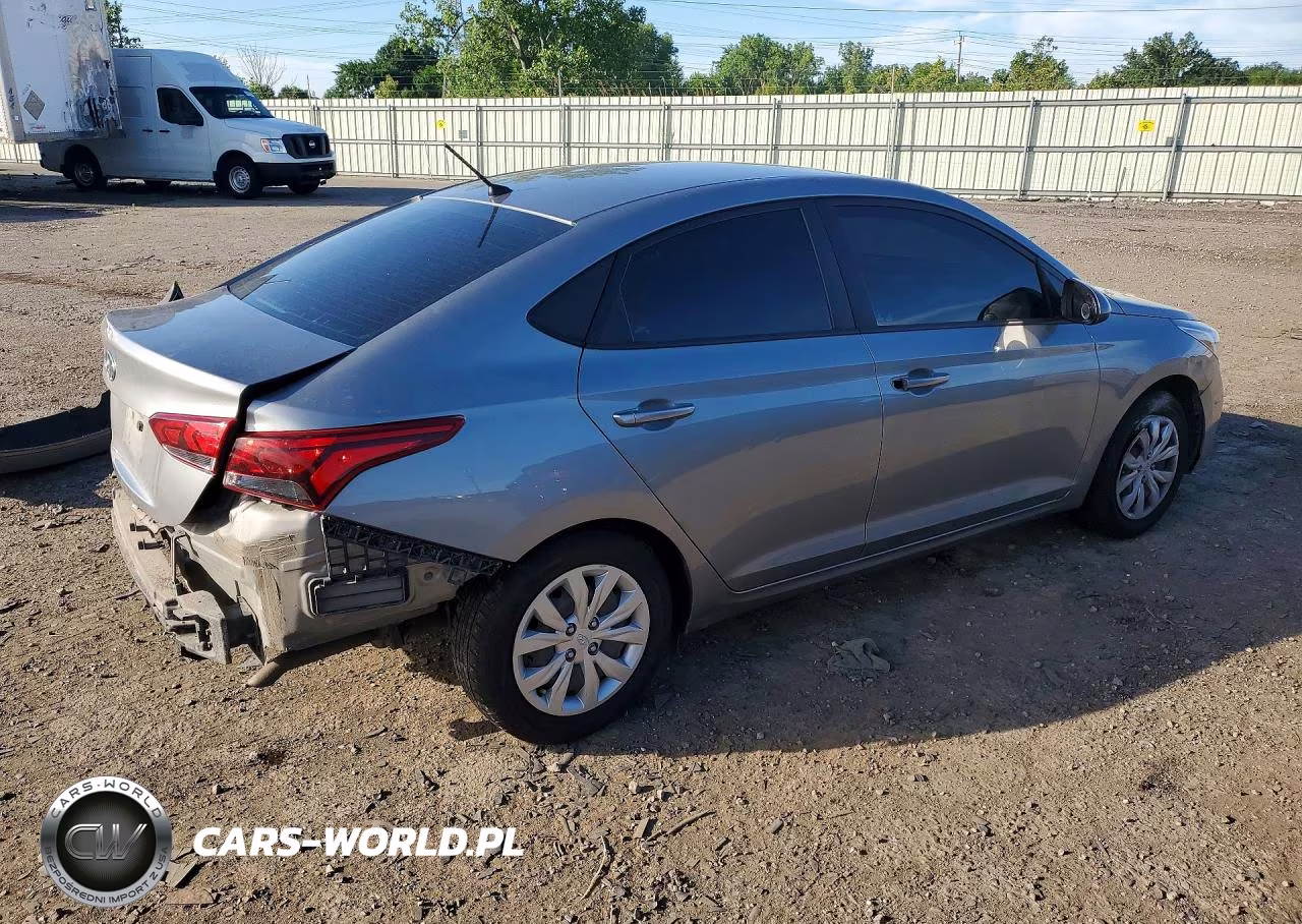 2021 Hyundai Accent VIN:3KPC24A65ME137174 - 3