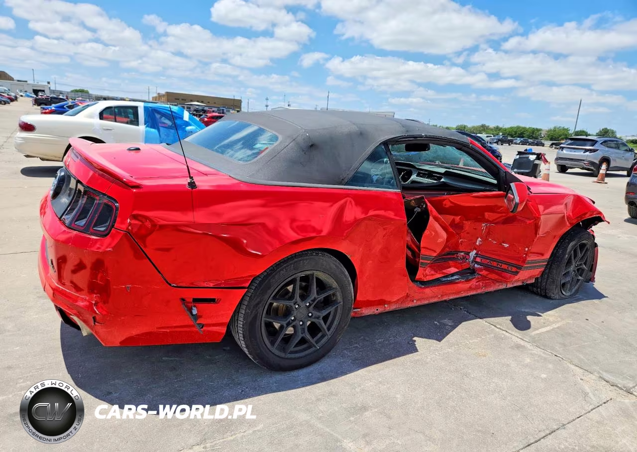 2013 Ford Mustang VIN:1ZVBP8EM3D5202710 - 3