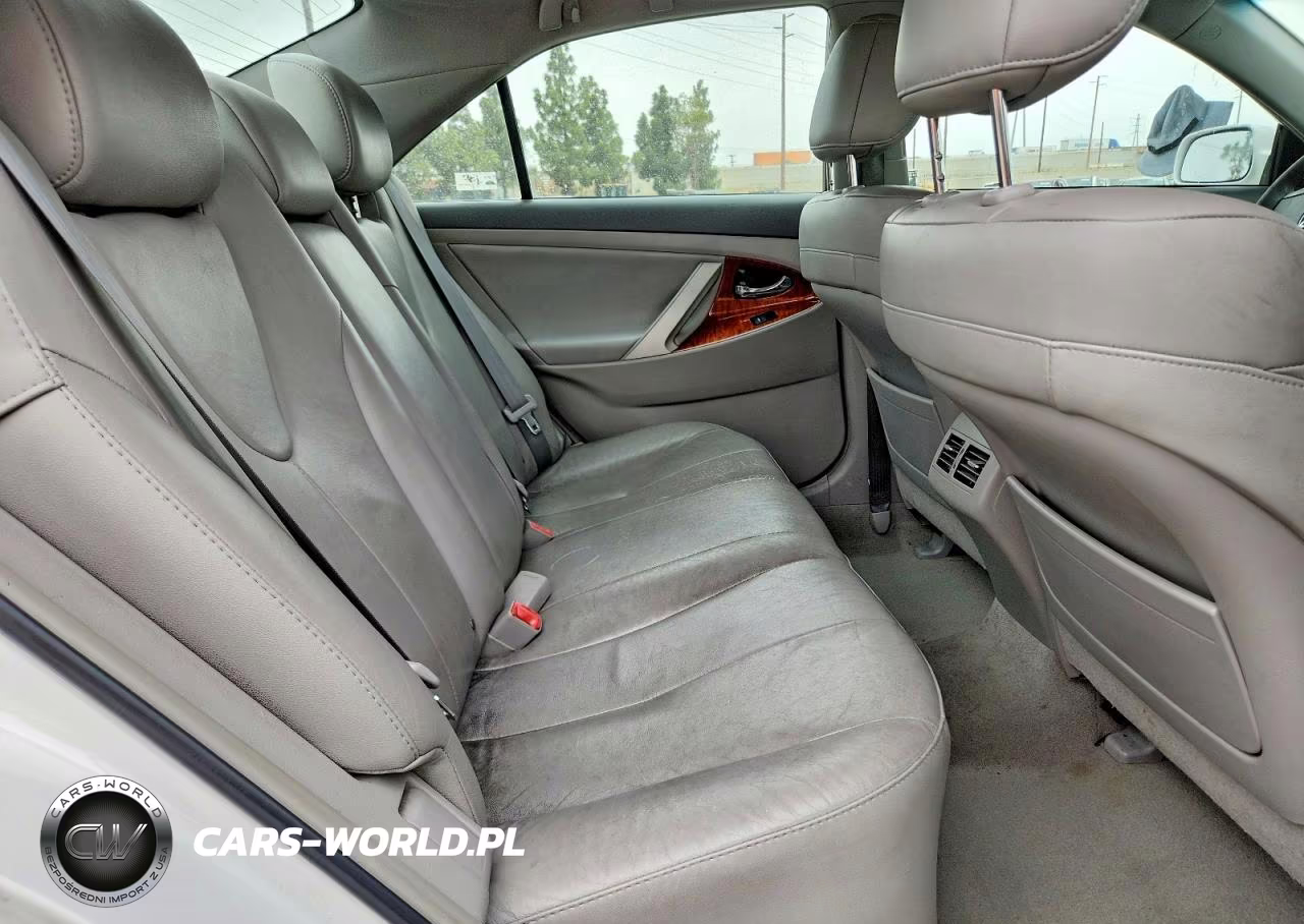 2011 Toyota Camry Xle VIN:4T4BF3EK6BR186286 - 10