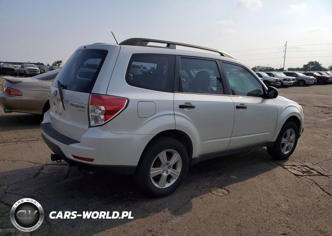 2013 Subaru Forester 2.5X VIN:JF2SHABC5DH428542 - 3