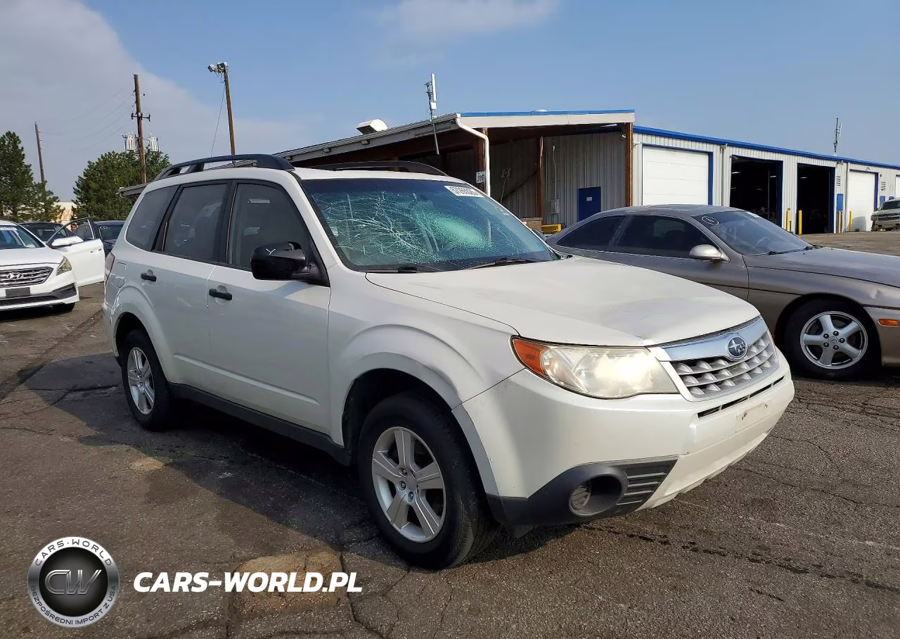 2013 Subaru Forester 2.5X VIN:JF2SHABC5DH428542 - 4