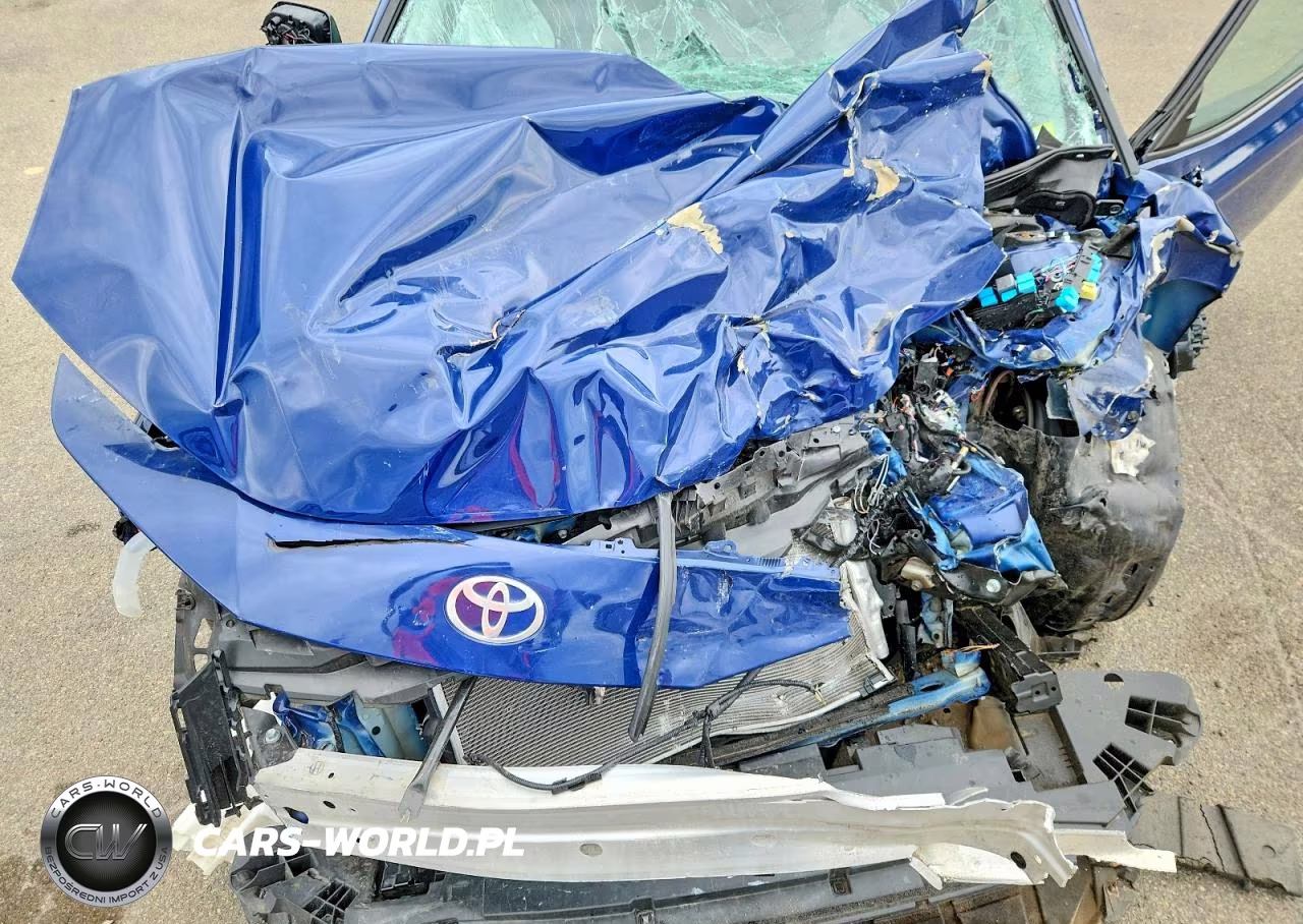 2025 Toyota Camry Le VIN:4T1DAACK3SU135871 - 11