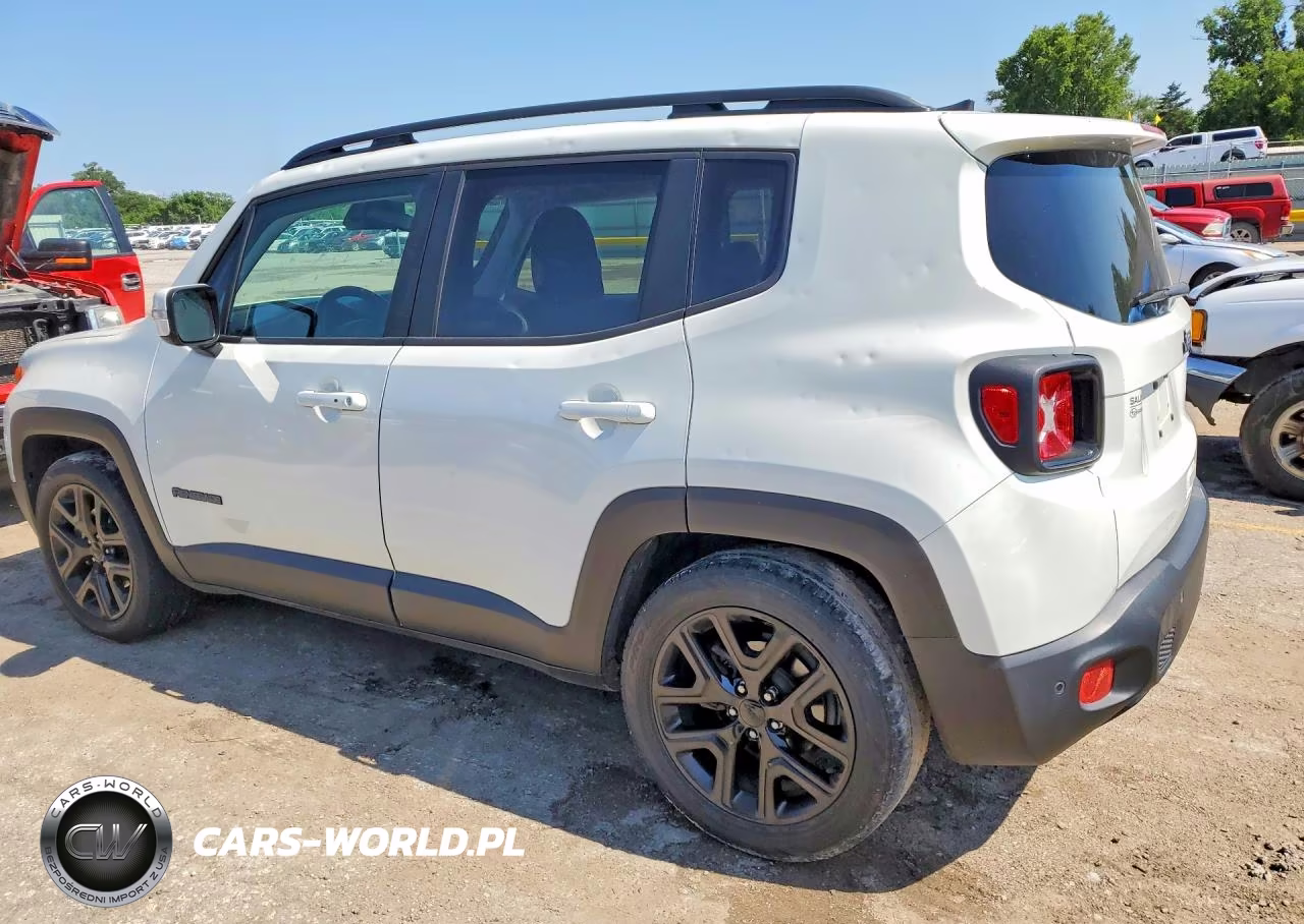 2018 Jeep Renegade Latitude VIN:ZACCJABB0JPG73803 - 2