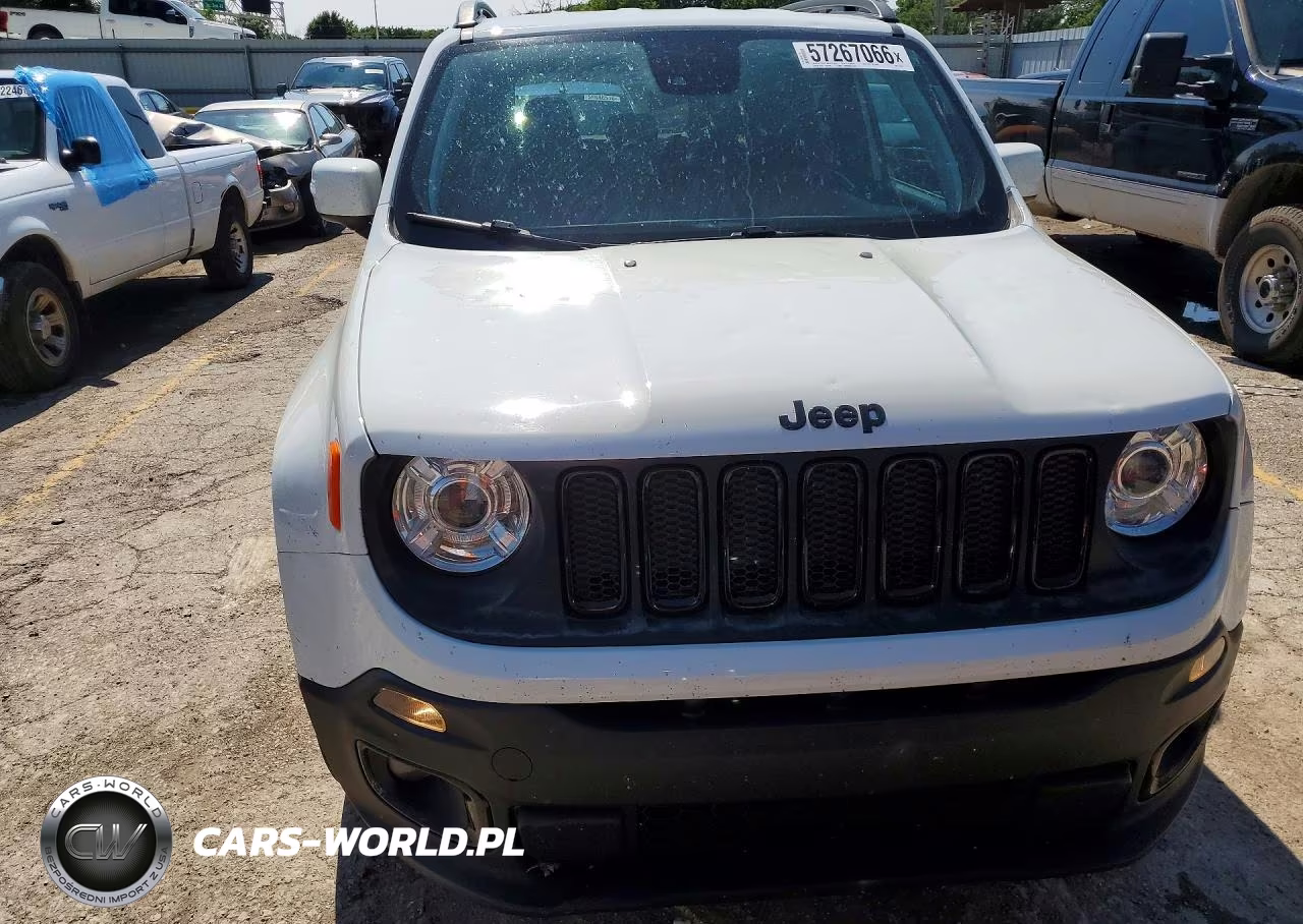 2018 Jeep Renegade Latitude VIN:ZACCJABB0JPG73803 - 5