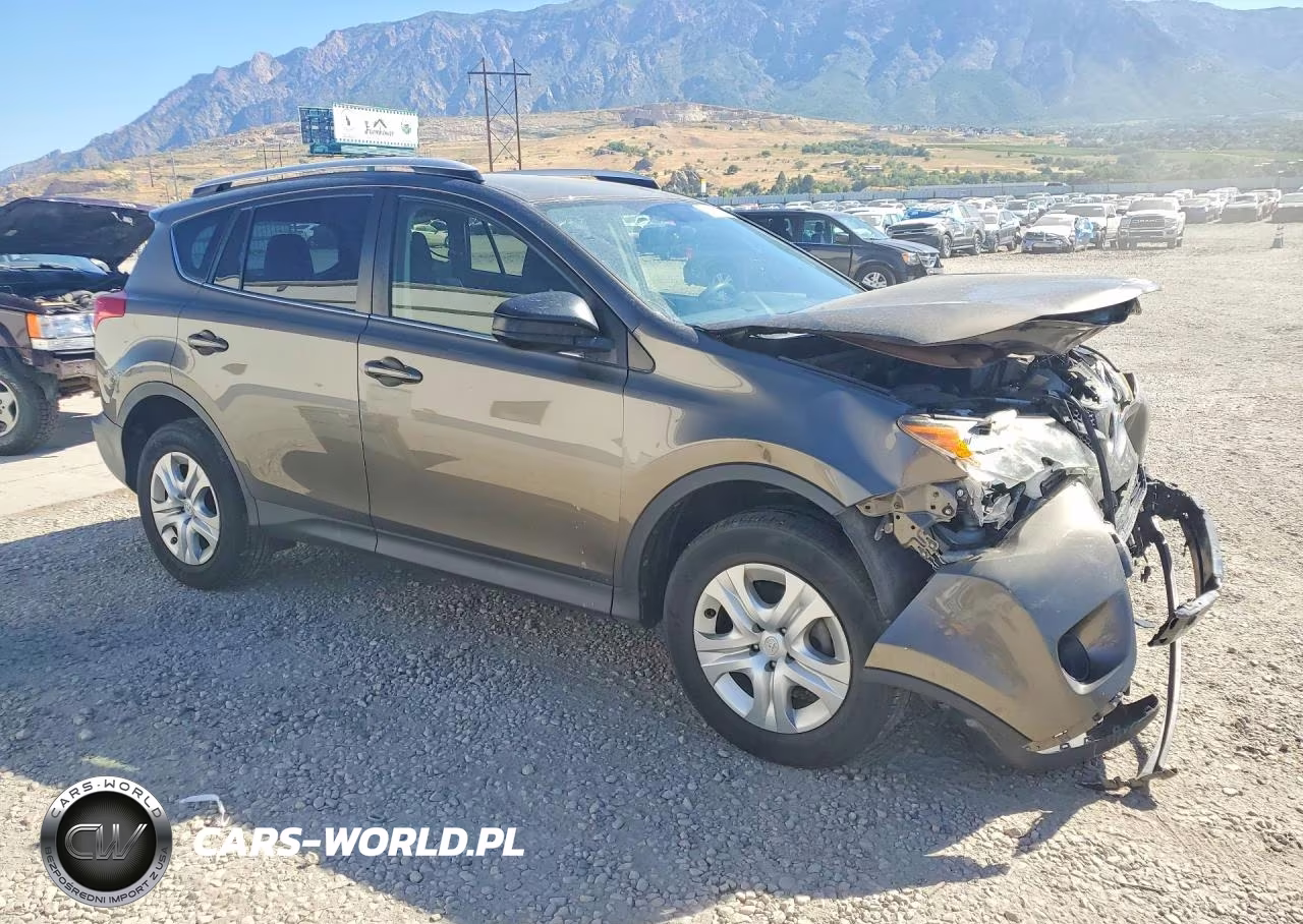 2014 Toyota Rav4 Le VIN:JTMBFREV3ED055493 - 4