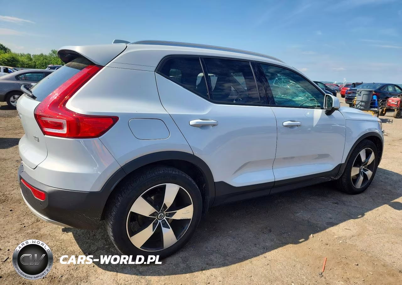 2020 Volvo Xc40 T5 Momentum VIN:YV4162UK5L2181032 - 3