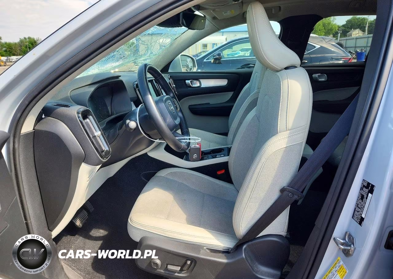 2020 Volvo Xc40 T5 Momentum VIN:YV4162UK5L2181032 - 7
