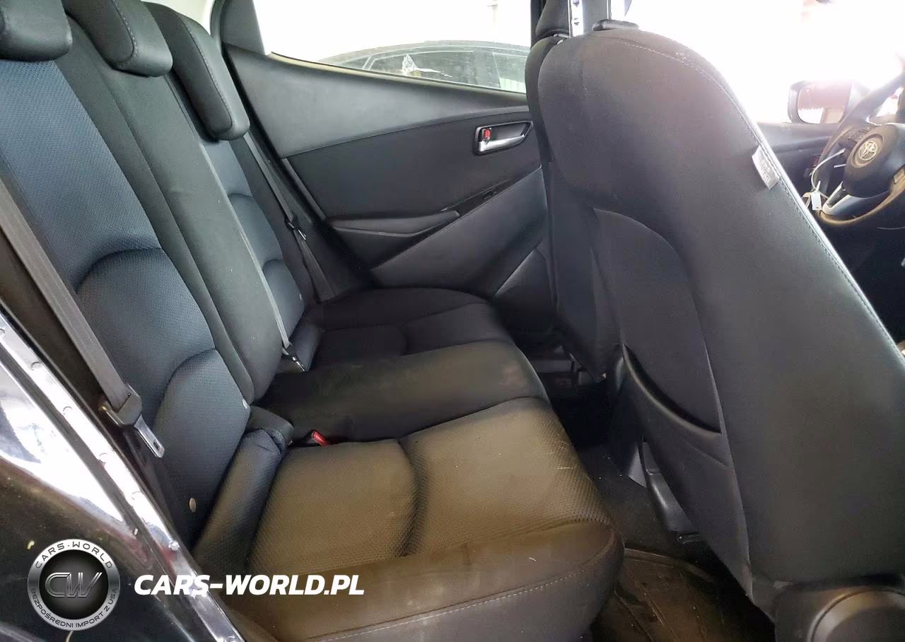 2017 Toyota Yaris Ia Base VIN:3MYDLBYVXHY150883 - 10