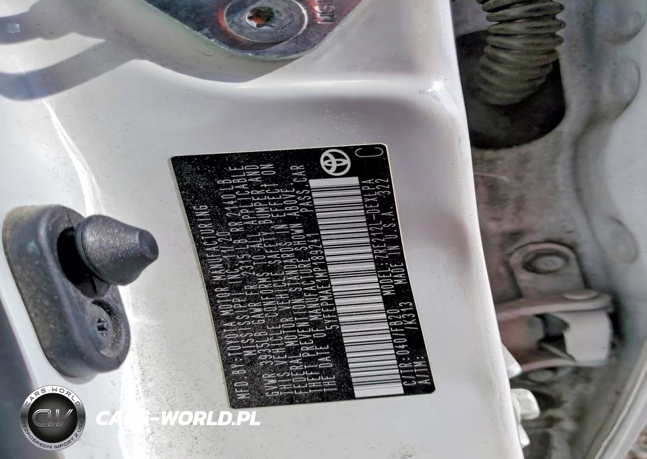 2021 Toyota Corolla Le VIN:5YFEPMAE1MP189241 - 12
