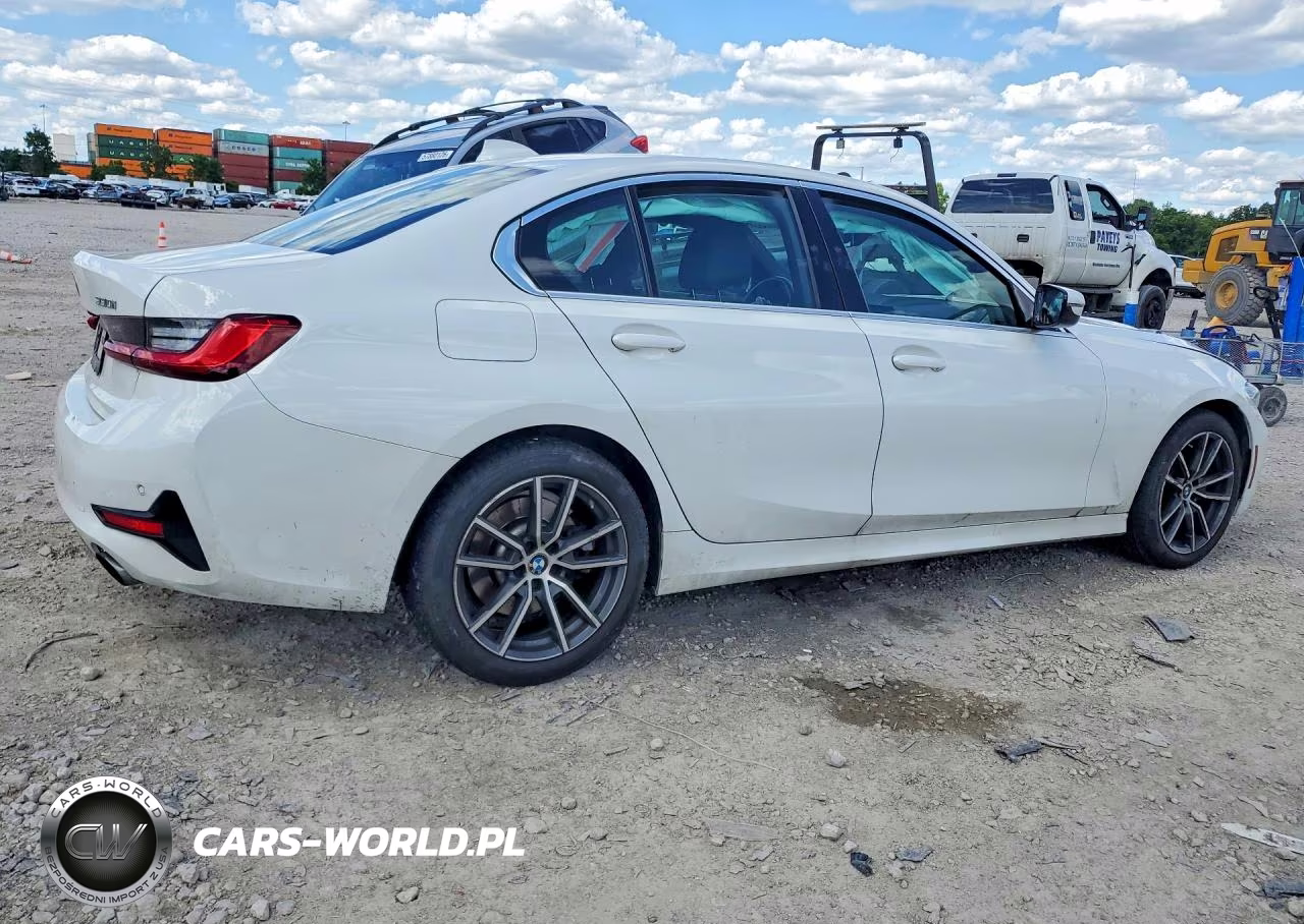 2021 BMW 330Xi VIN:3MW5R7J05M8C08712 - 3