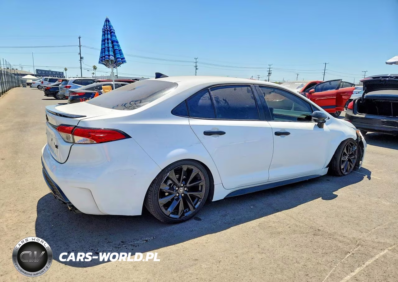 2021 Toyota Corolla Se Nightshade Edition VIN:5YFS4MCE0MP070380 - 3
