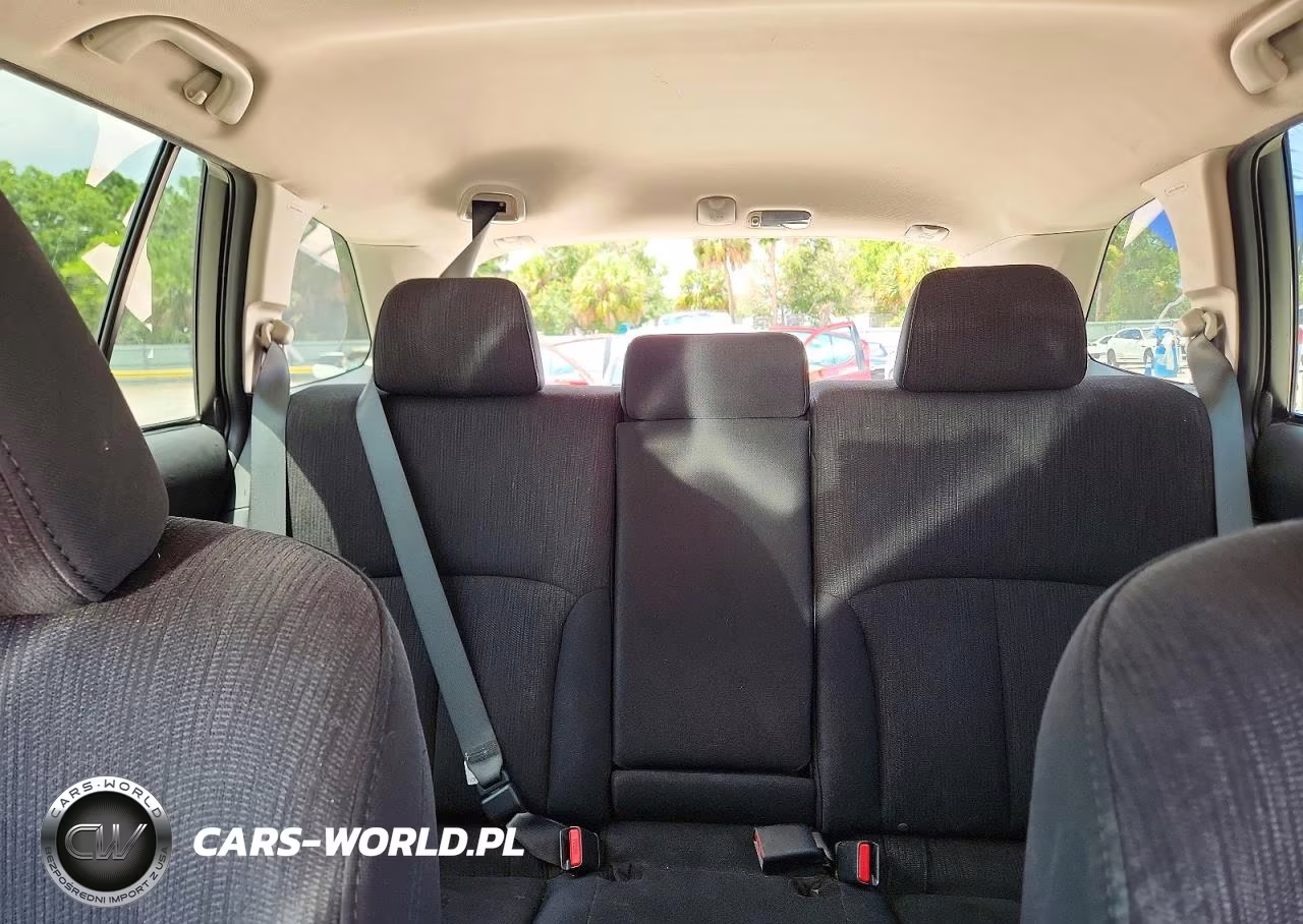 2013 Subaru Outback 2.5I Premium VIN:4S4BRCGCXD3279585 - 10