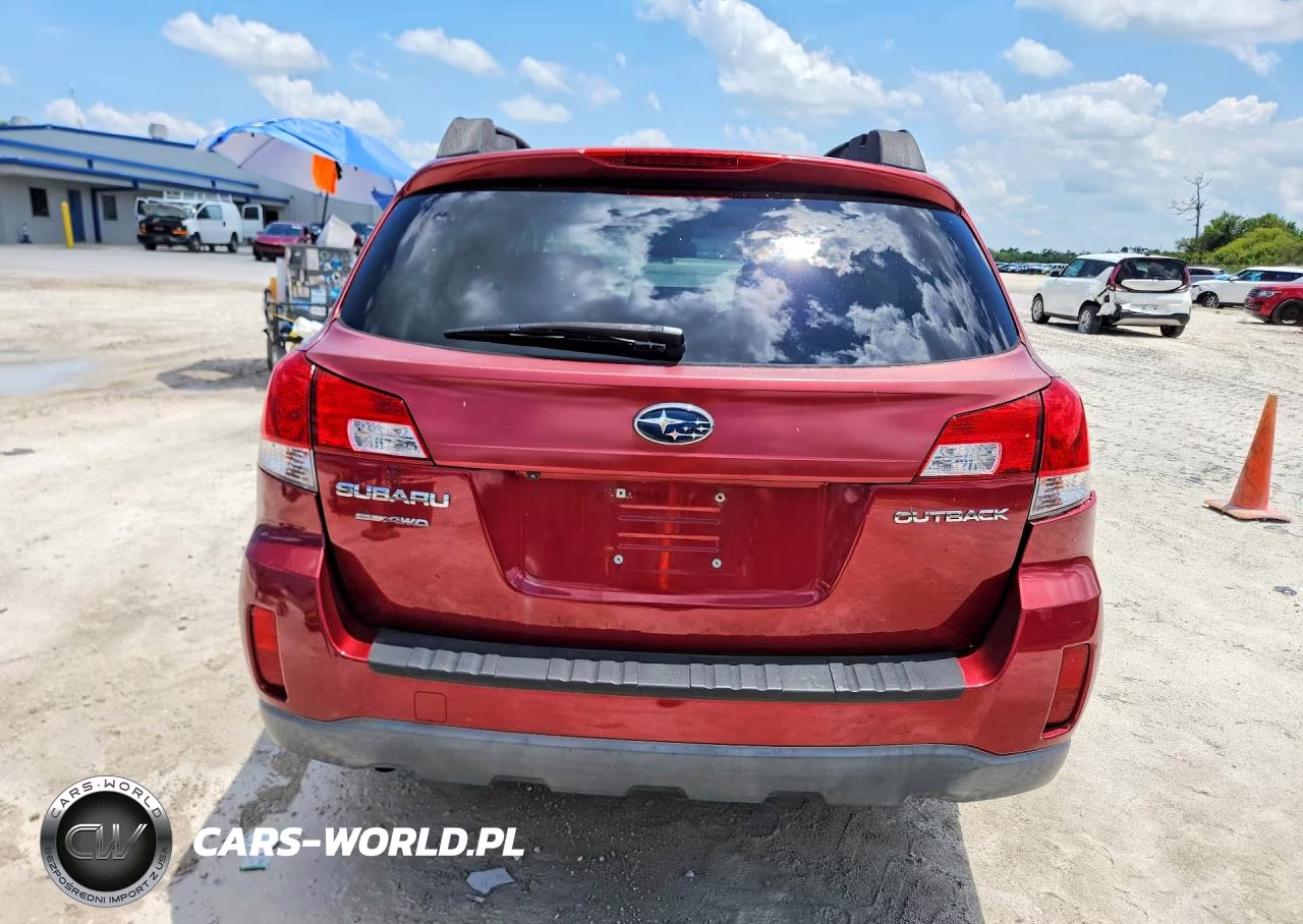 2013 Subaru Outback 2.5I Premium VIN:4S4BRCGCXD3279585 - 6
