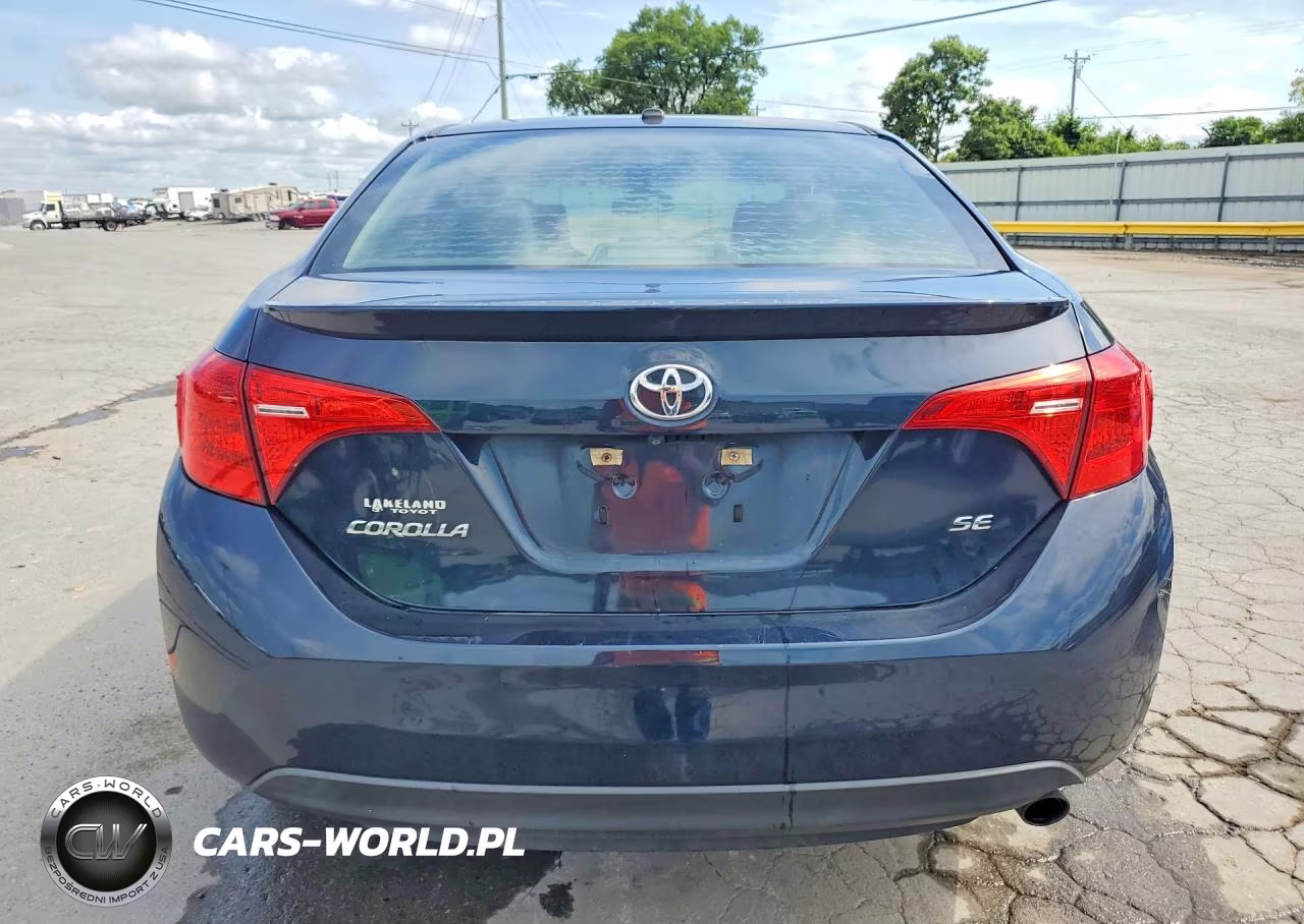 2018 Toyota Corolla Se VIN:5YFBURHE7JP798229 - 6
