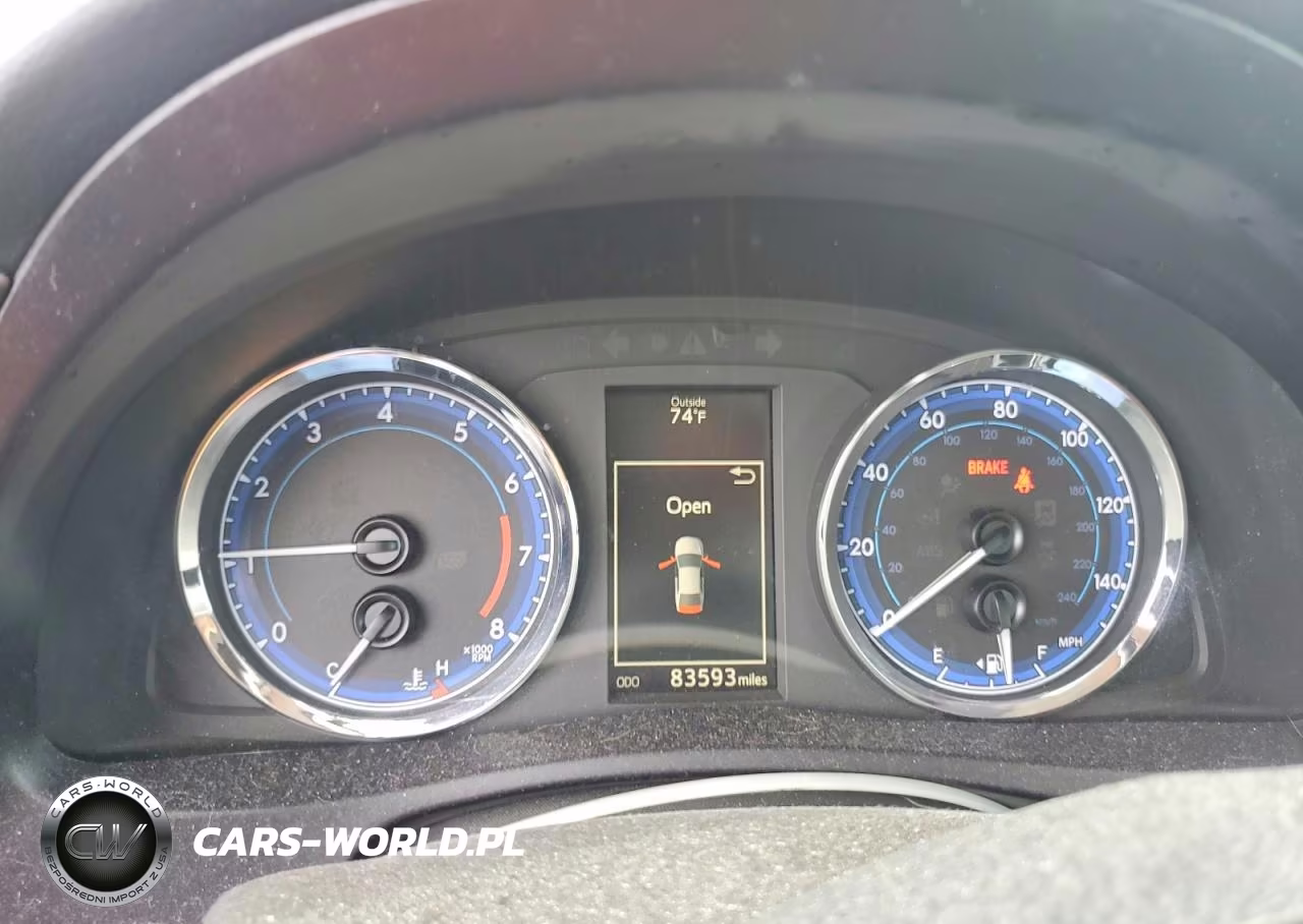 2018 Toyota Corolla Se VIN:5YFBURHE7JP798229 - 9
