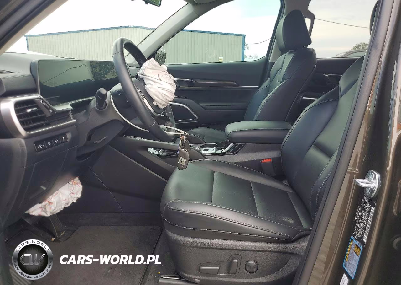 2025 Kia Telluride S VIN:5XYP64GCXSG613373 - 7