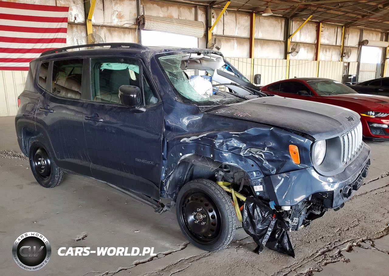 2023 Jeep Renegade Latitude VIN:ZACNJDB1XPPP67985 - 4
