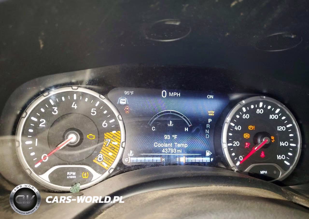 2023 Jeep Renegade Latitude VIN:ZACNJDB1XPPP67985 - 9