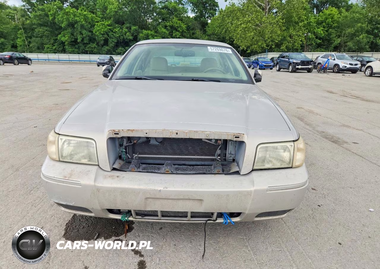 2010 Mercury Grand Marquis Ls VIN:2MEBM7FV3AX628807 - 5