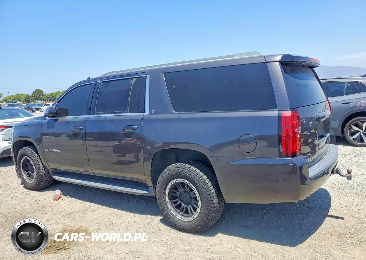 2017 Chevrolet Suburban C1500 Lt VIN:1GNSCHKC6HR199494 - 2