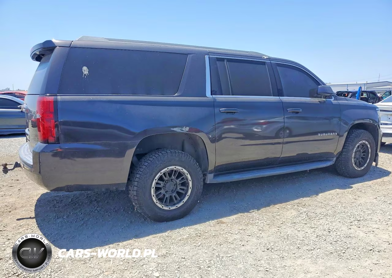 2017 Chevrolet Suburban C1500 Lt VIN:1GNSCHKC6HR199494 - 3