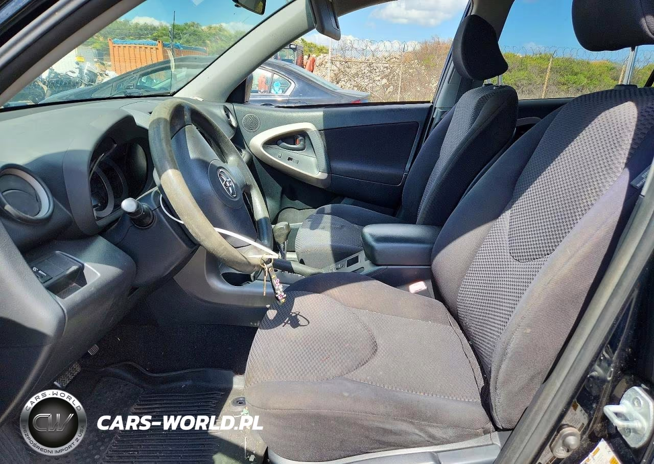 2007 Toyota Rav4 VIN:JTMZK32V776006588 - 7
