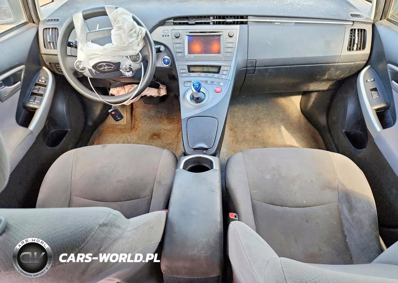 2014 Toyota Prius Three VIN:JTDKN3DUXE1784827 - 8