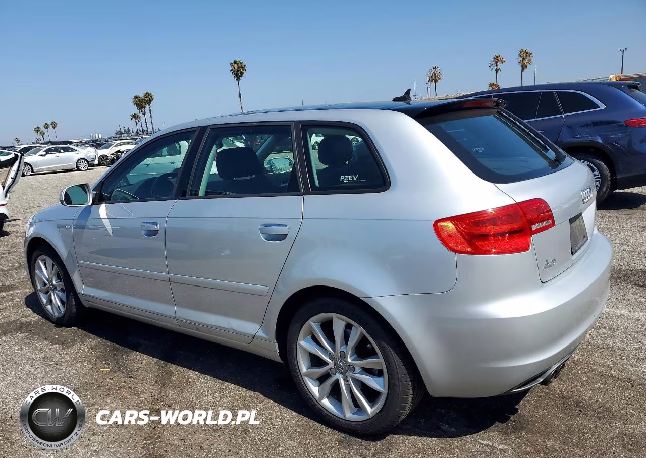 2011 Audi A3 Premium VIN:WAUBEAFM0BA106405 - 2