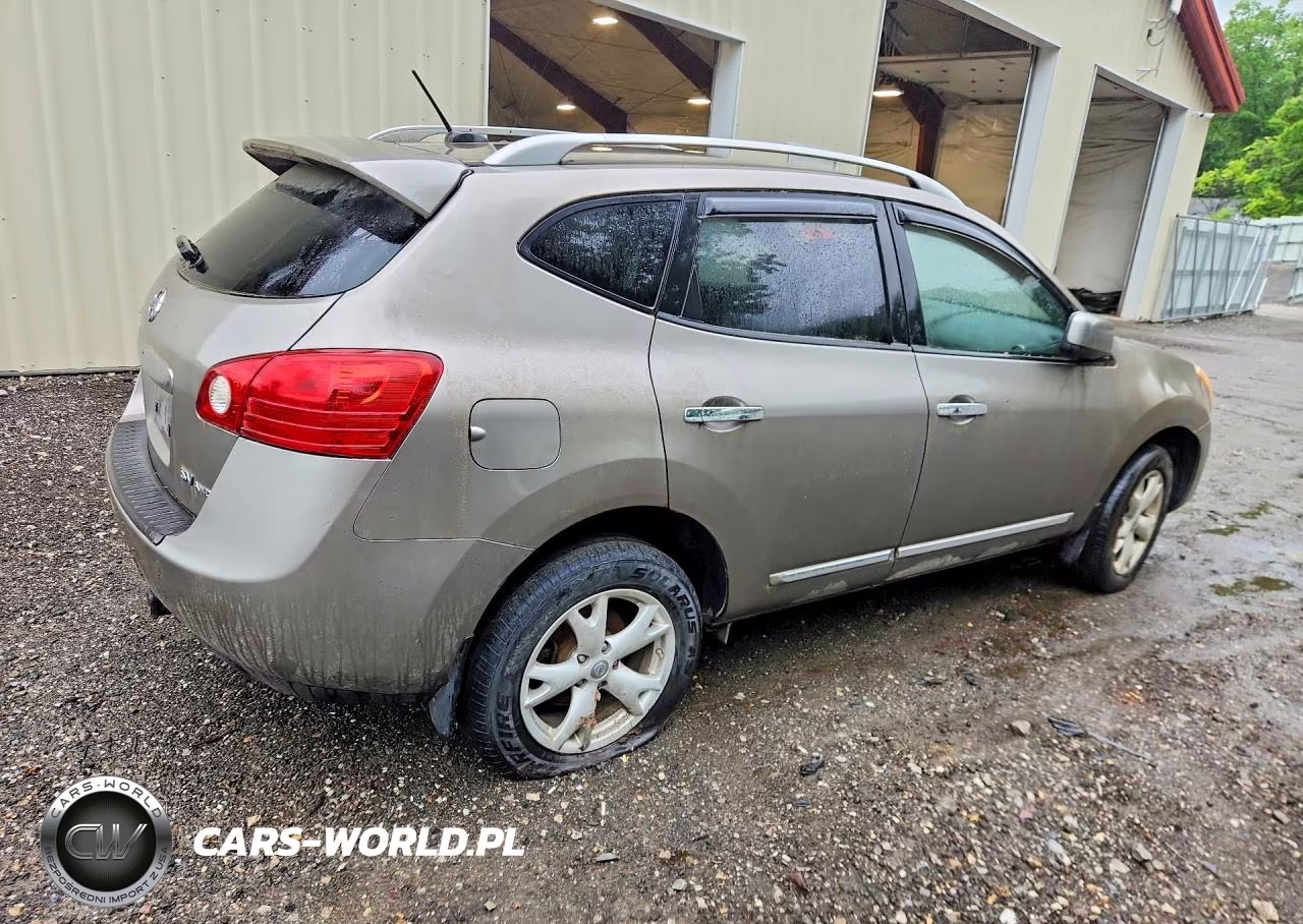2011 Nissan Rogue S VIN:JN8AS5MVXBW260444 - 3