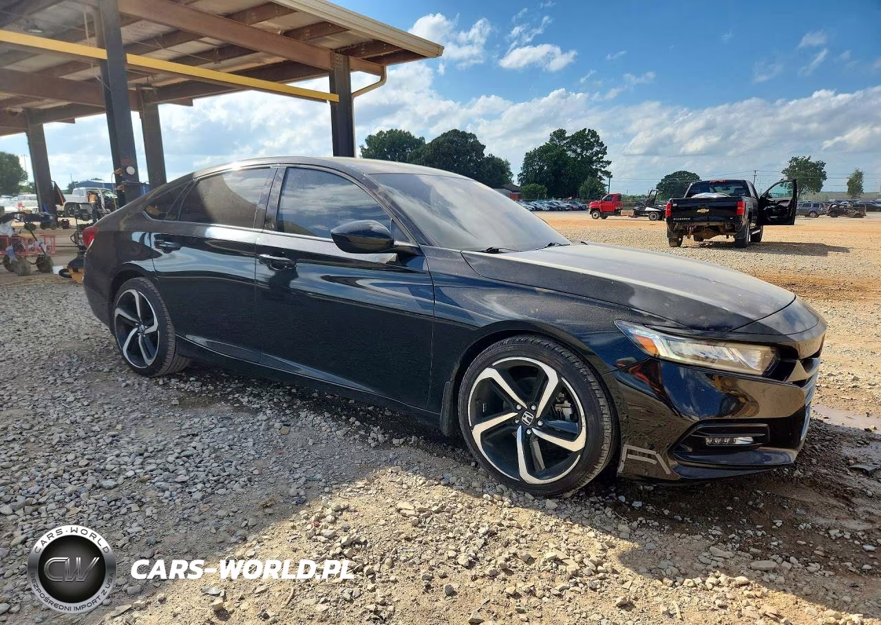 2018 Honda Accord Sport VIN:1HGCV1F36JA242827 - 4