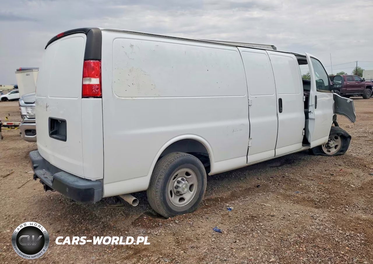 2023 Chevrolet Express G2500 VIN:1GCWGBFP5P1121908 - 3