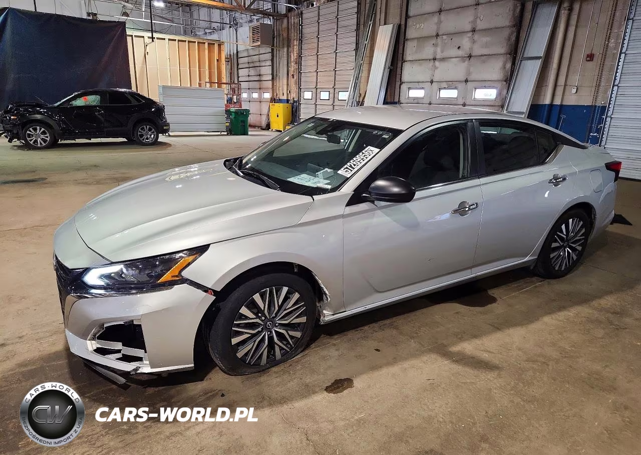 2024 Nissan Altima Sv – zdjęcie 1 z 12