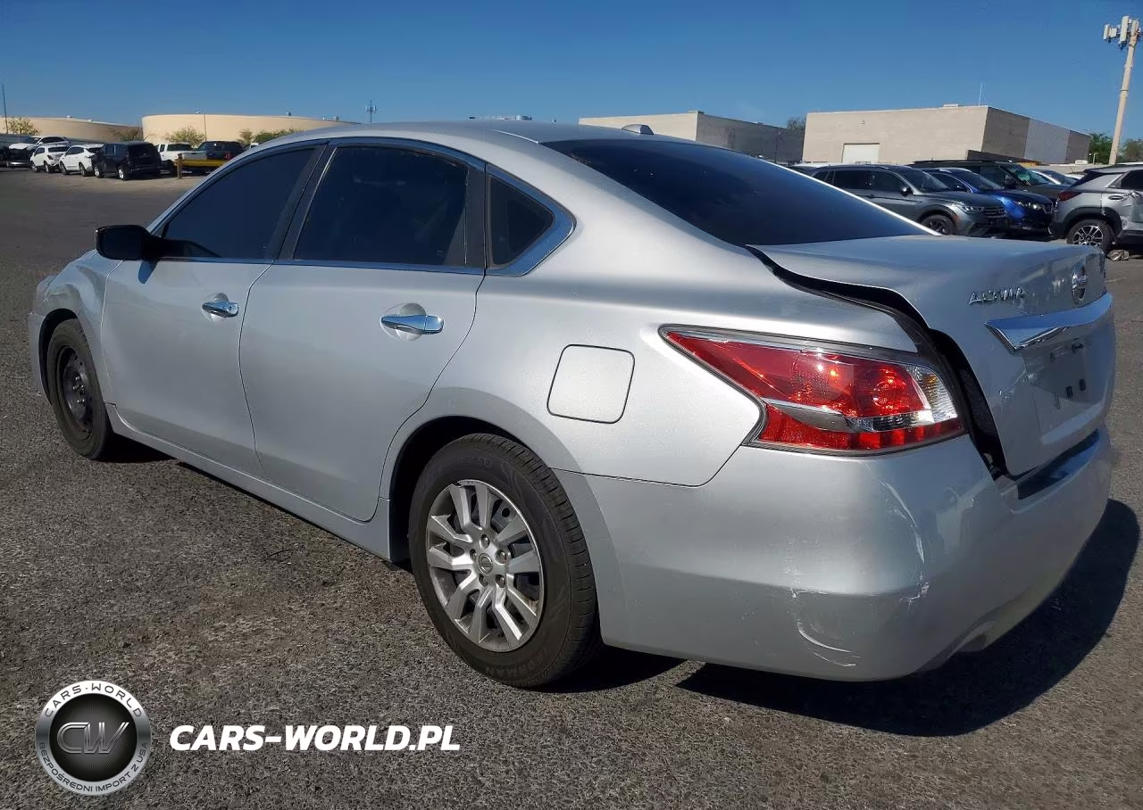 2015 Nissan Altima 2.5 S VIN:1N4AL3AP1FC425085 - 2