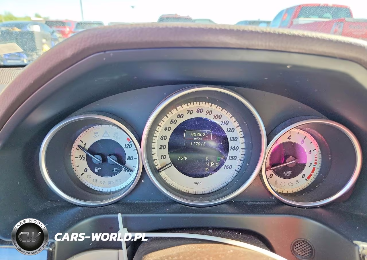 2016 Mercedes-Benz E 350 4Matic VIN:WDDHF8JBXGB300083 - 9