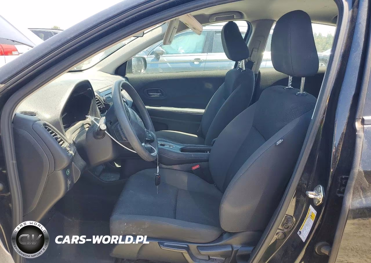 2019 Honda Hr-V Lx VIN:3CZRU5H35KG713895 - 7
