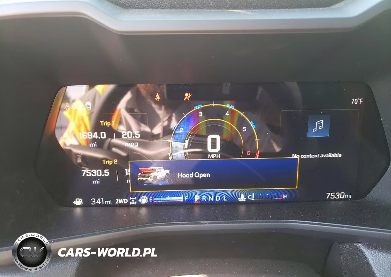 2026 Chevrolet Colorado Trail Boss VIN:1GCPTEEK0T1104113 - 9