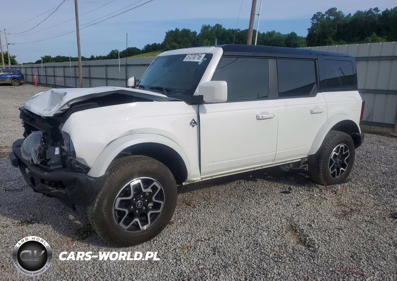 2024 Ford Bronco Outer Banks – zdjęcie 1 z 13