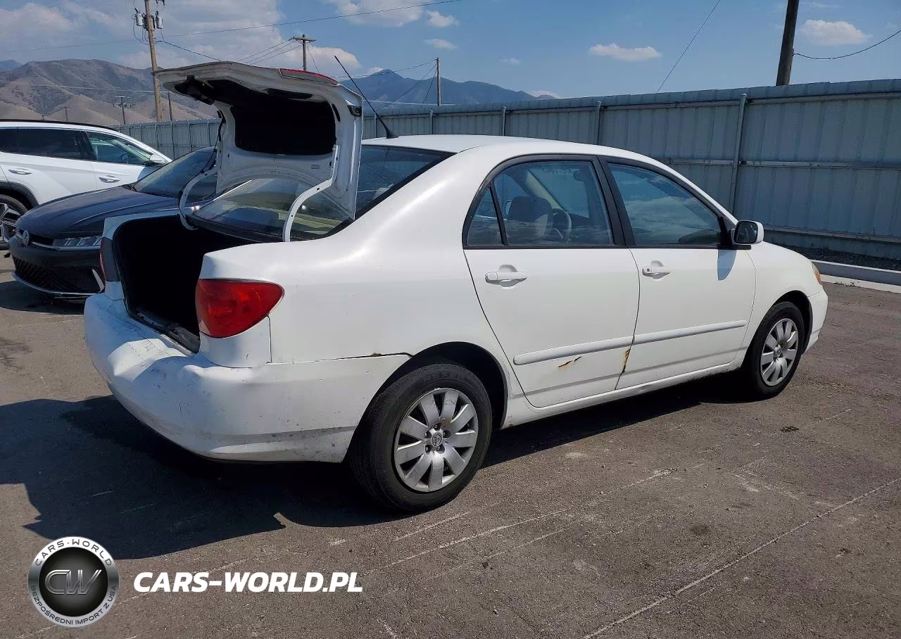 2004 Toyota Corolla Le VIN:JTDBR32E942018578 - 3
