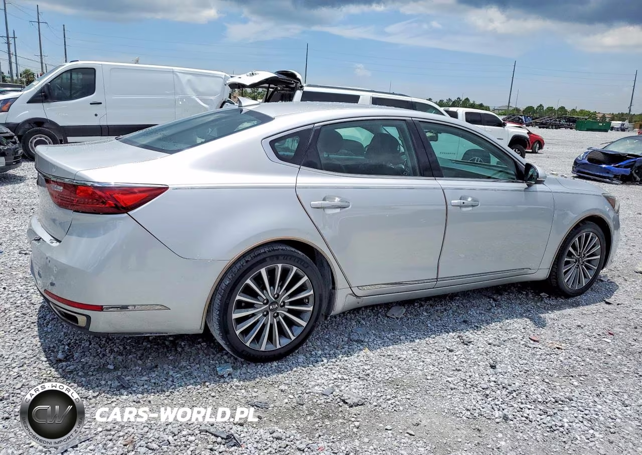 2017 Kia Cadenza Premium VIN:KNALB4J12H5094321 - 3