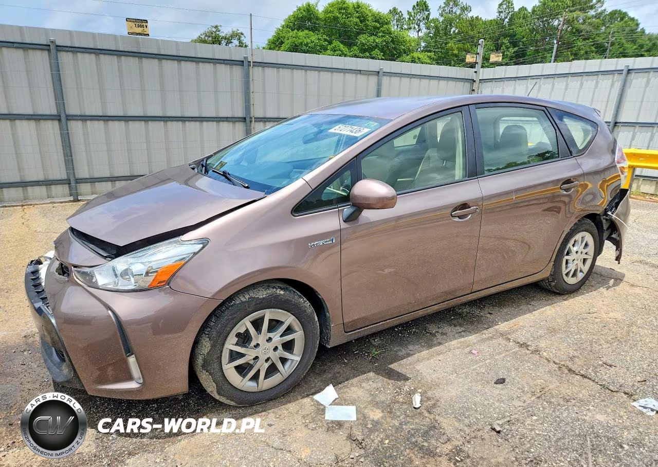 2017 Toyota Prius V Four – zdjęcie 1 z 13