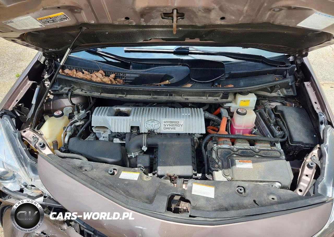2017 Toyota Prius V Four VIN:JTDZN3EUXHJ061772 - 12