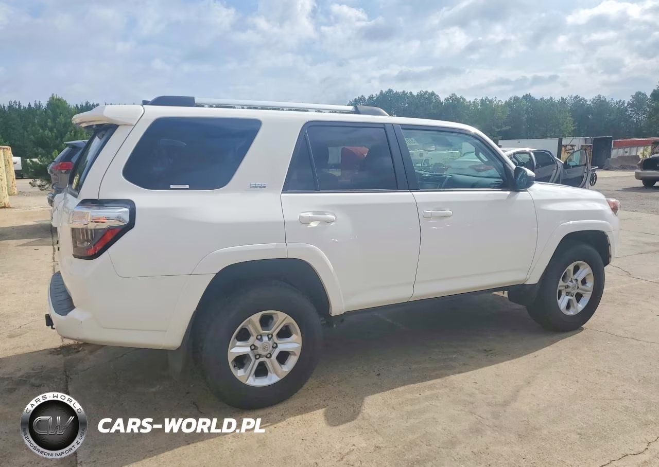 2022 Toyota 4Runner Sr5 VIN:JTEMU5JR5N5978824 - 3