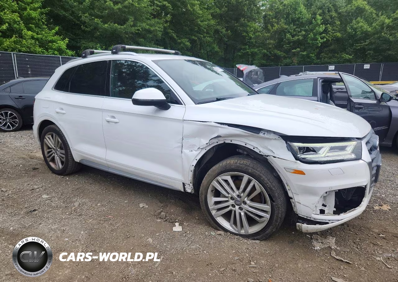 2018 Audi Q5 Premium Plus VIN:WA1BNAFY0J2172588 - 4