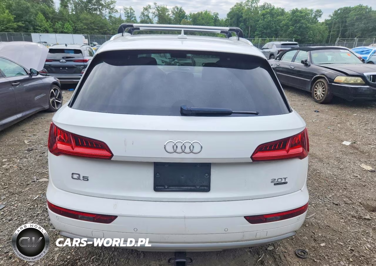 2018 Audi Q5 Premium Plus VIN:WA1BNAFY0J2172588 - 6