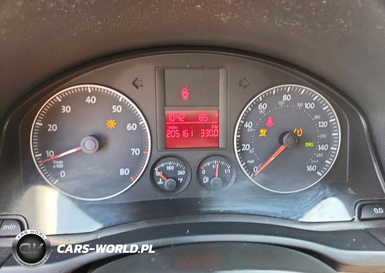 2009 Volkswagen Rabbit VIN:WVWAB71KX9W141899 - 9