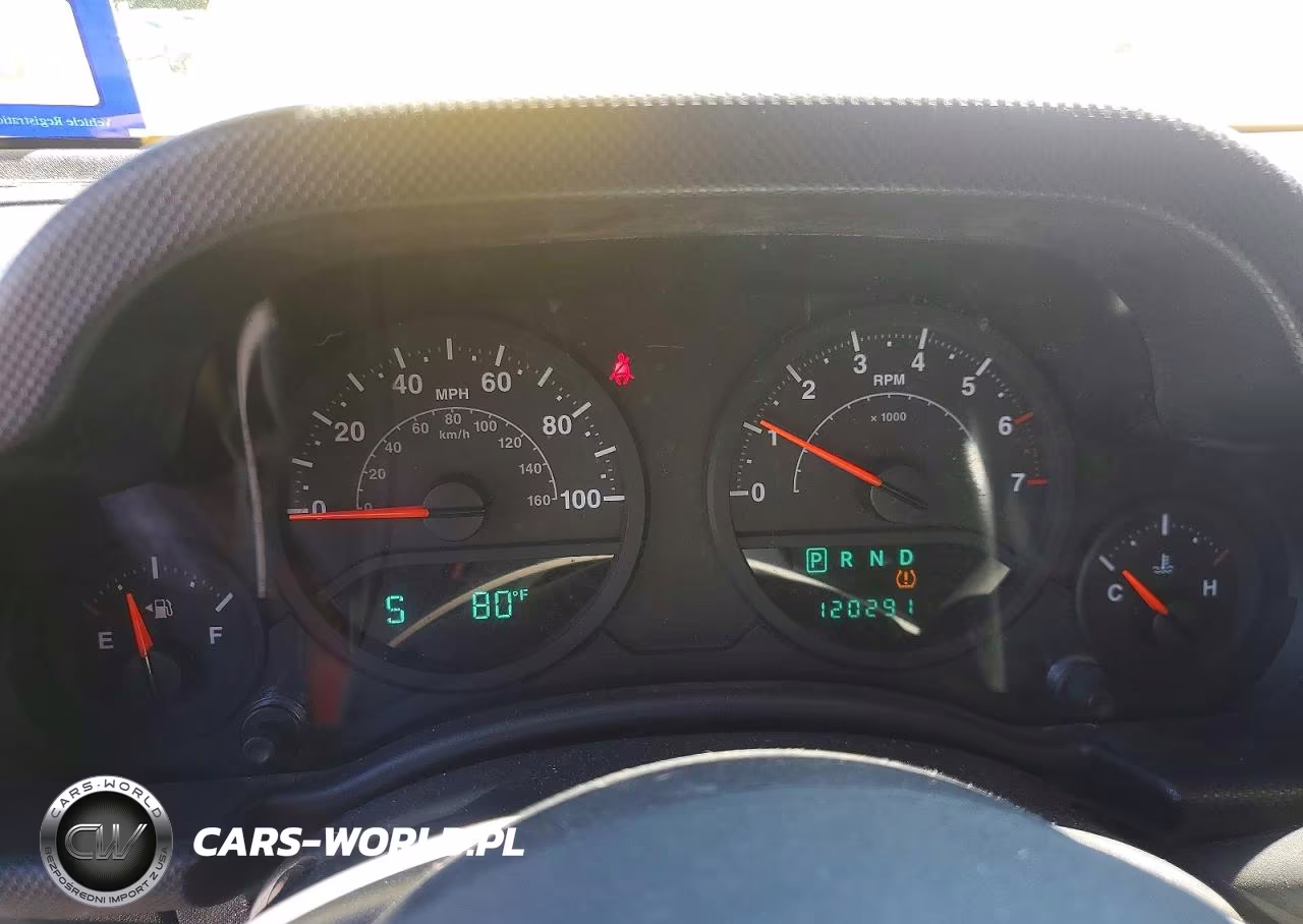 2009 Jeep Wrangler Unlimited X VIN:1J4GA39199L767716 - 9