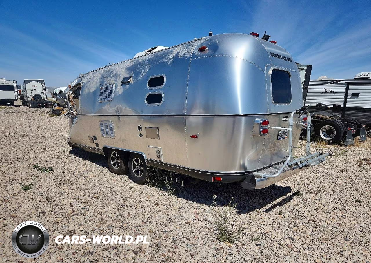2015 Internatio - Camper VIN:1STKFAG29FJ532047 - 3